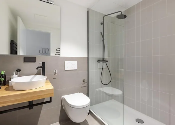 Limehome Hutfilterstrasse 3*