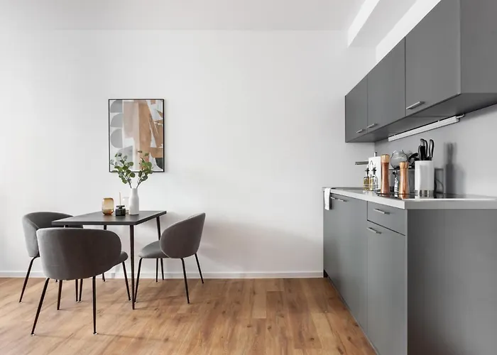 Limehome Hutfilterstrasse Апарт-отель 3*