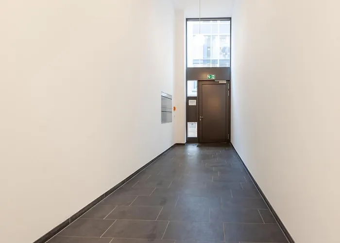 Limehome Hutfilterstrasse Апарт-отель 3*